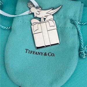 Auth Limited Tiffany & Co 2025 Holiday Ornament Bag Charm • Bird on a Gift Box